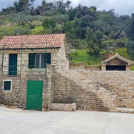 Secluded Holiday House Postira, Brac - 17571 Villa Buitenkant foto