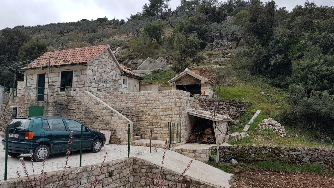 Secluded Holiday House Postira, Brac - 17571 Villa Buitenkant foto